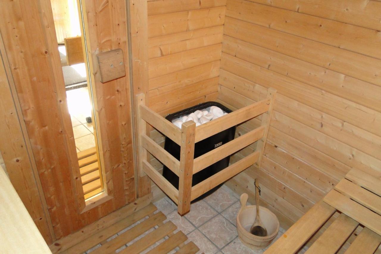 Gite 829 Montagnes Du Jura Avec Spa Et Sauna Classe 3 Etoiles Foncine-le-Haut Экстерьер фото